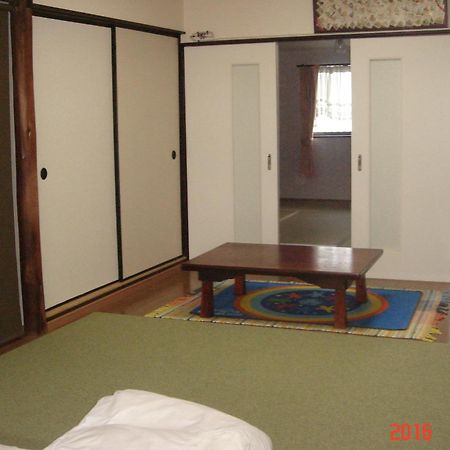 Guesthouse Siam Ōsaka Exterior foto