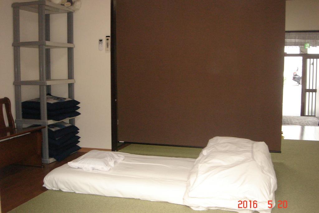 Guesthouse Siam Ōsaka Exterior foto