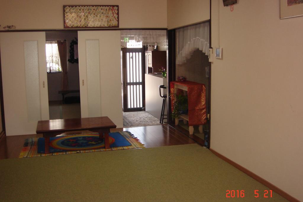 Guesthouse Siam Ōsaka Exterior foto