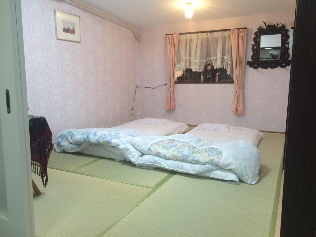Guesthouse Siam Ōsaka Exterior foto